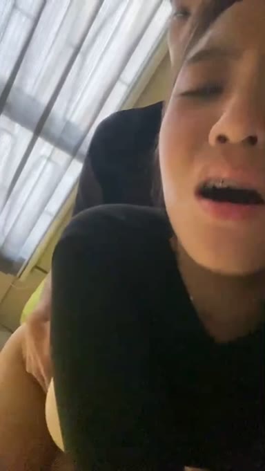 Background nonton video viral Bokep Kaka Adik Ngewe Saat Ibu Keluar Kota